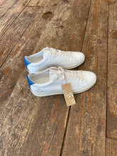 Load image into Gallery viewer, Replay Warburton Blue Accent Sneakers - Mensroomlifestyle
