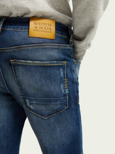 Load image into Gallery viewer, Scotch &amp; Soda Skim Super Slim Fit Jean - Cloud of Smoke - Mensroomlifestyle
