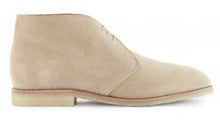 Load image into Gallery viewer, Sanders Marvin Milkshake Desert Boots
