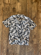 Load image into Gallery viewer, London Dandy - Rivera Shirt - Poolside Collection - Black &amp; White Print
