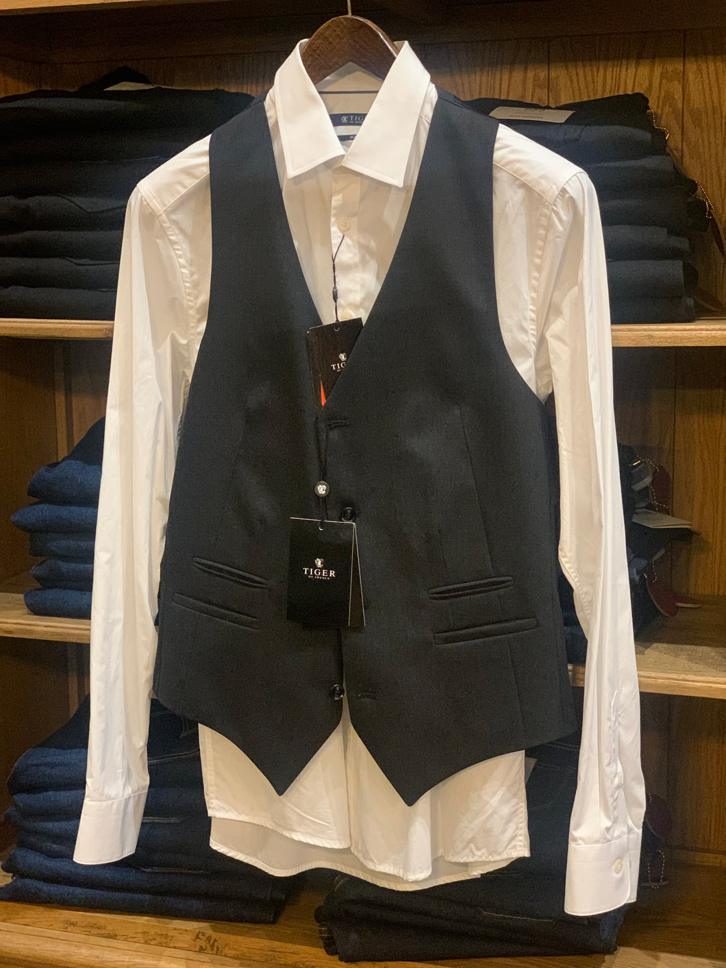 Tiger Sweden Waist Coat - Mensroomlifestyle